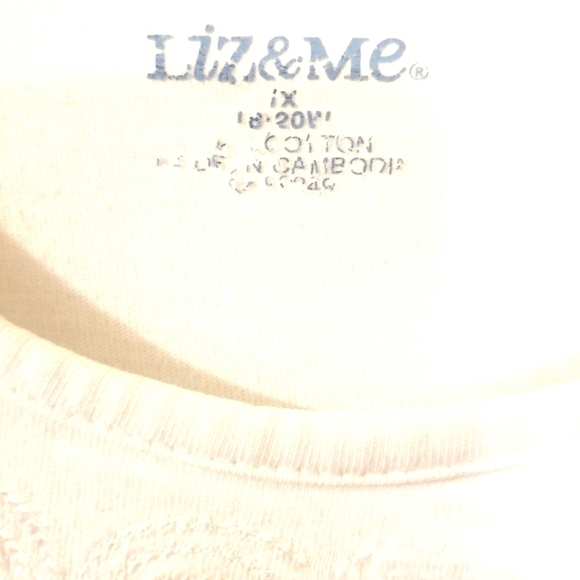 Liz & Me Top - Picture 3 of 5